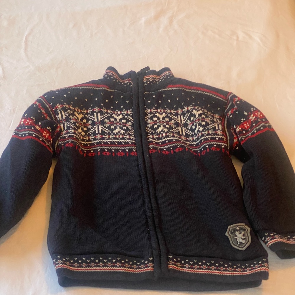 Unisex large/6 fleece lined sweater